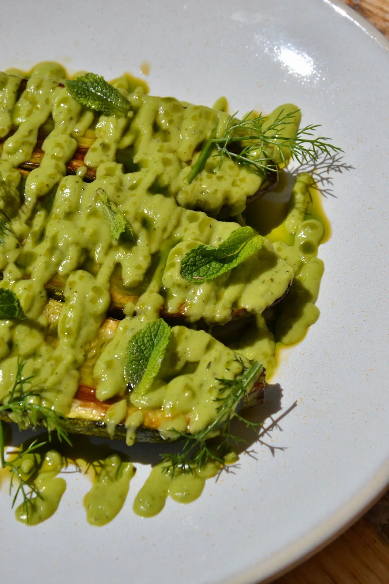 Il Circolino — antipasto con salsa verde e menta